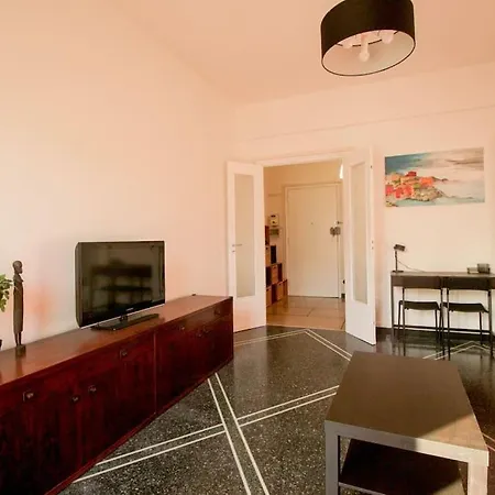 Moderno Sampierdarena/centro